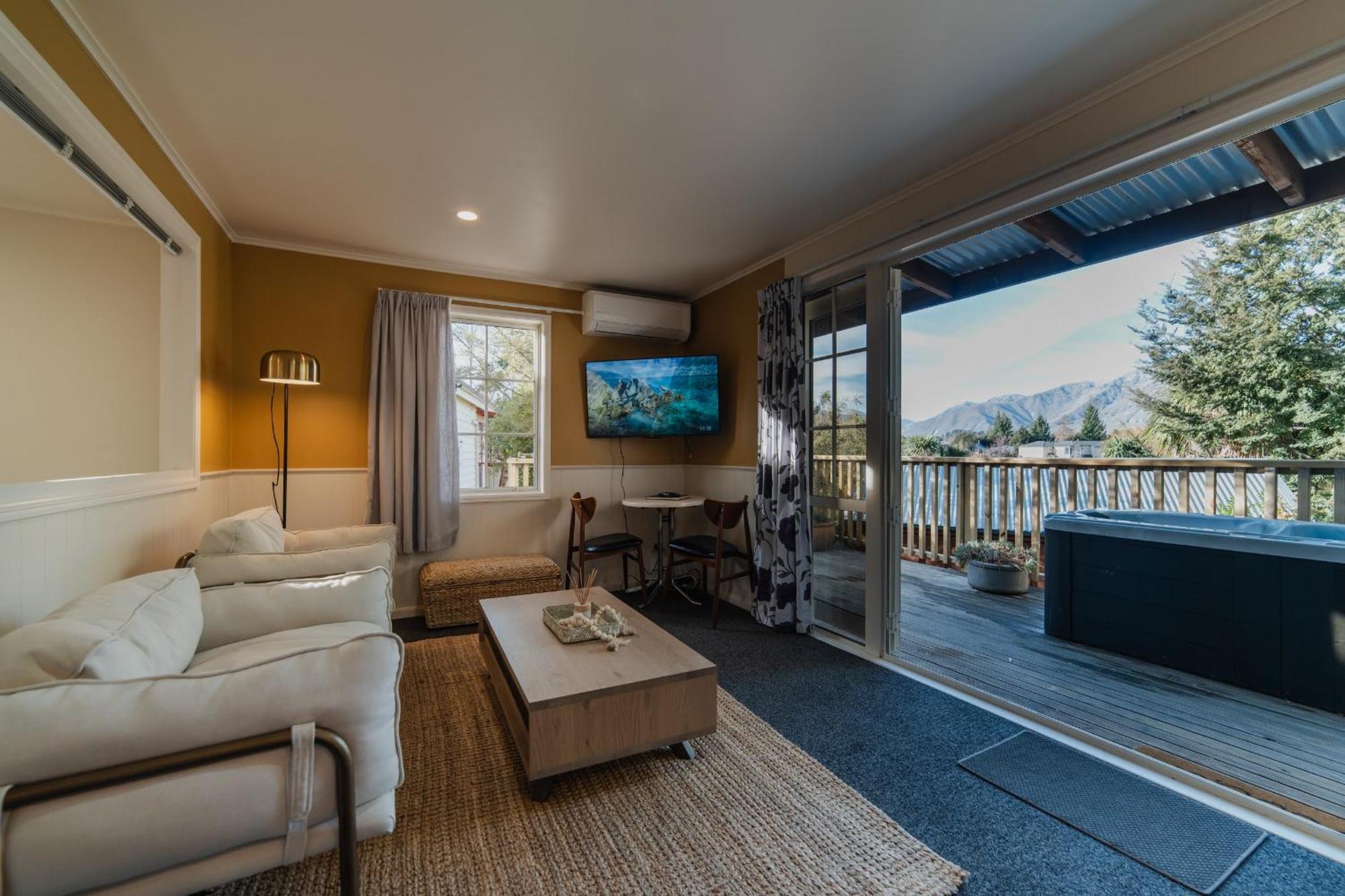 Lake Tekapo Cottages Bagian luar foto