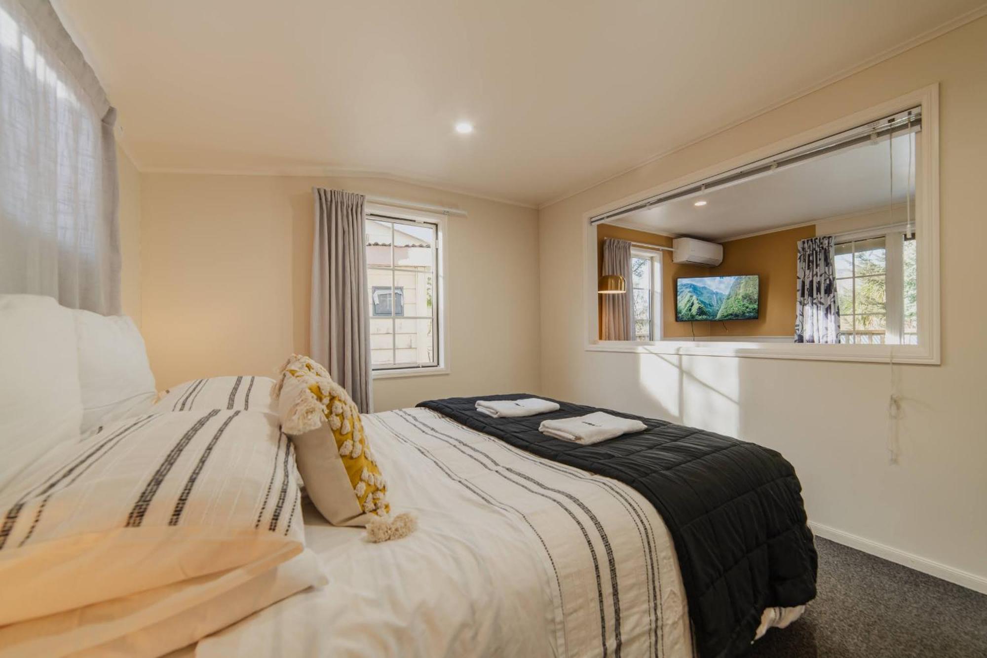 Lake Tekapo Cottages Bagian luar foto