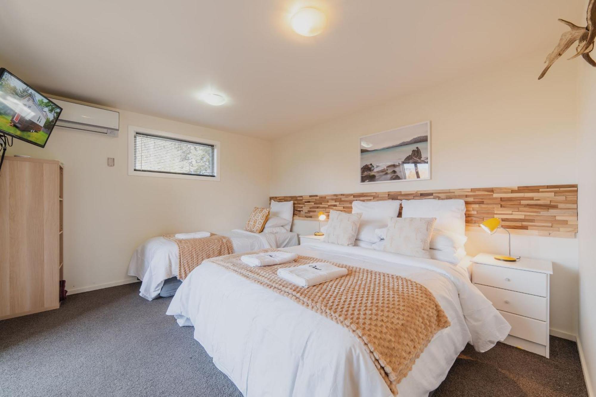 Lake Tekapo Cottages Bagian luar foto