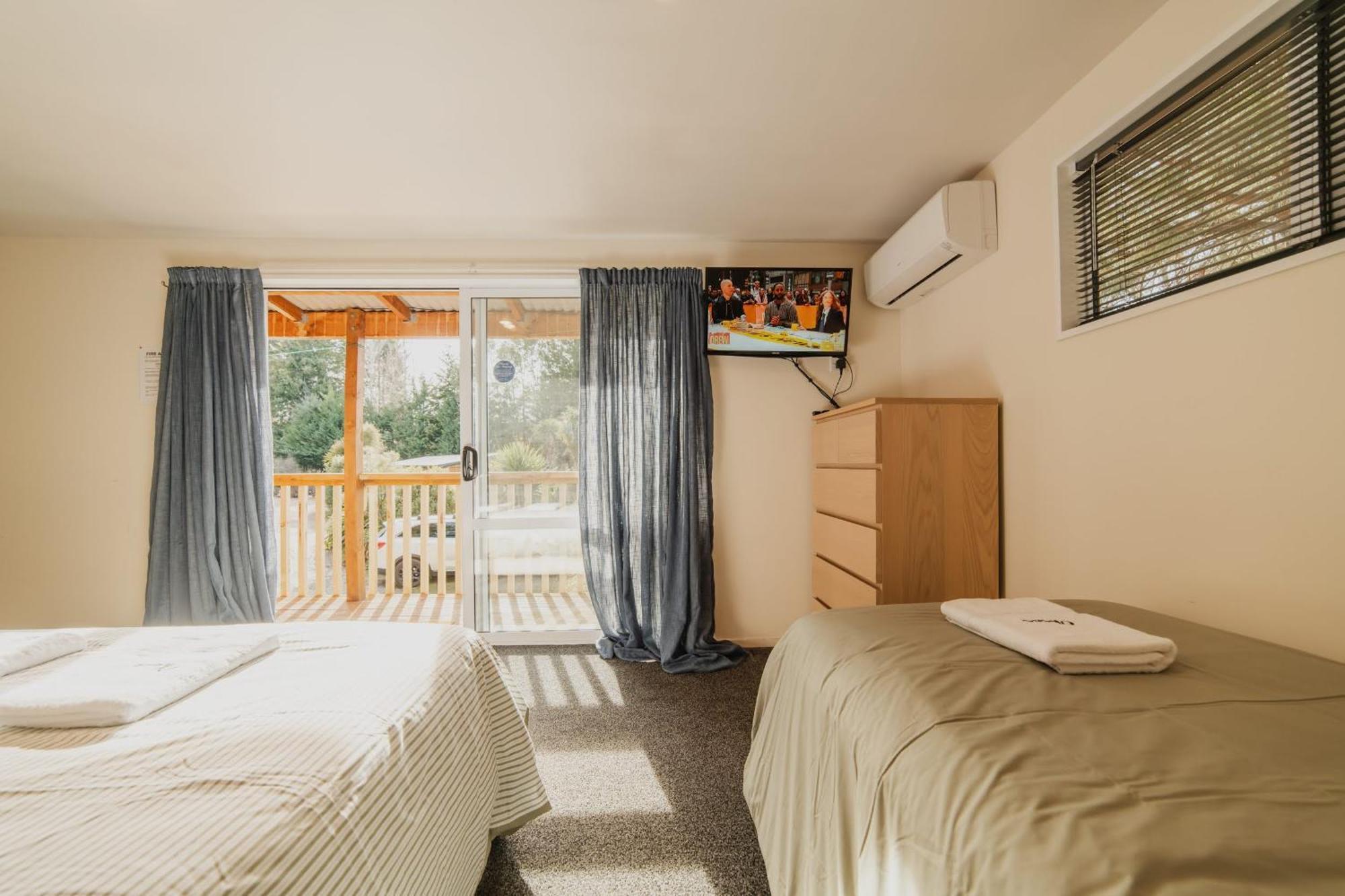 Lake Tekapo Cottages Bagian luar foto
